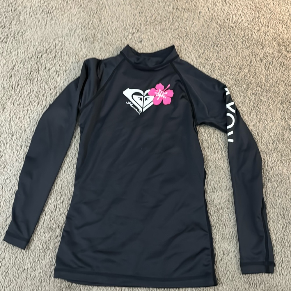 Like new Roxy swimshirt! Girls Xsmall